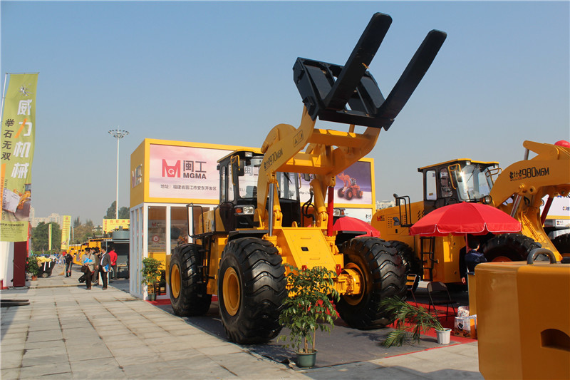 2013年廈門(mén)展 MINGONG IN XIAMEN STONE FAIR 2013-1